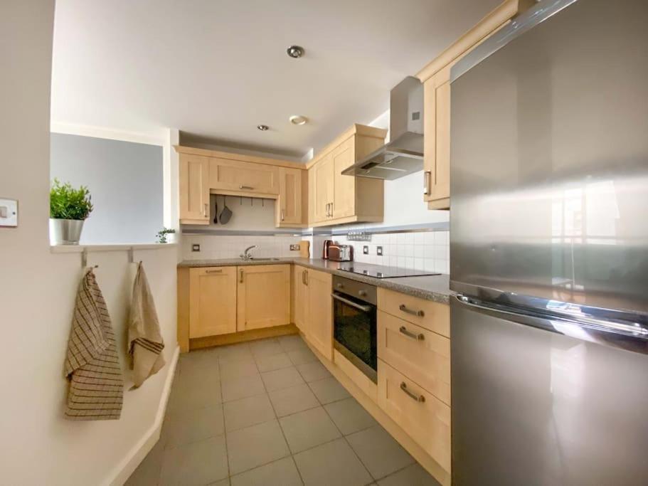 Liverpool One Beautifully Presented 2 Bedroom Apartment Экстерьер фото